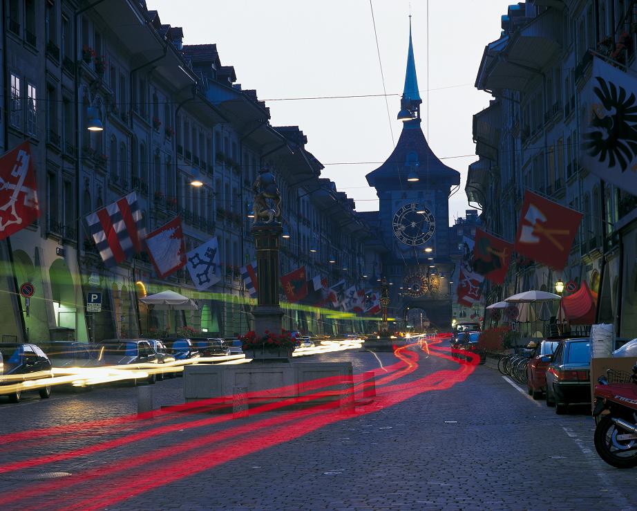 Zabytkowa część Berna - Swiss Cities / Christof Sonderegger 